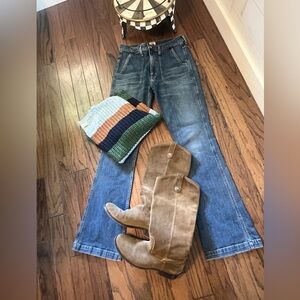 **Vintage HighRaise Flared Jeans**